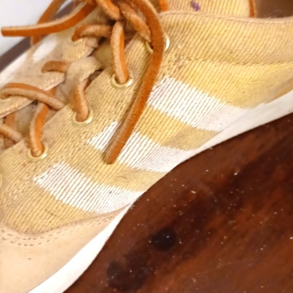 ADIDAS Canvas Sneakers, 11.5 - Picture 6 of 7